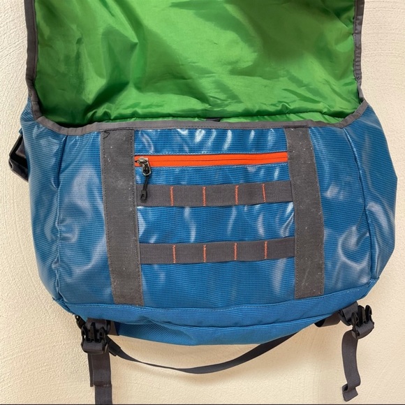 Patagonia Blue Crossbody Messenger Laptop Bag - Picture 5 of 6